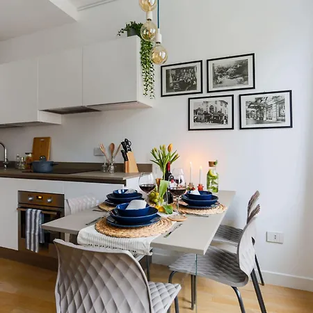 Apartment The Rent - Modern Bright In The Heart Of Milan