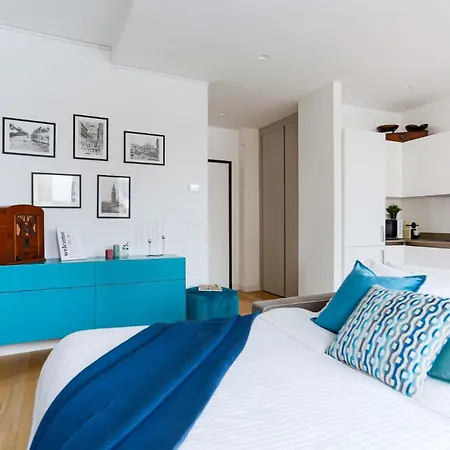 The Rent - Modern Bright In The Heart Of Milan