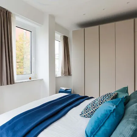 Apartment The Rent - Modern Bright In The Heart Of