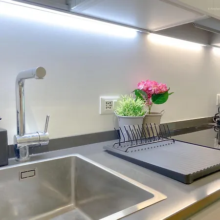 Meravigli 1 - 5 Minuti Dal Duomo *