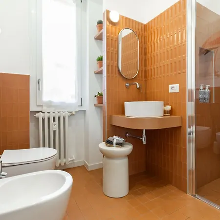Apartment Skyline View With Private Terrace - 3 Min To Metro Milan
