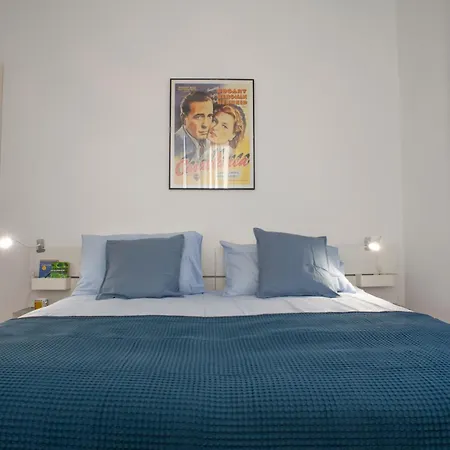 Bright And Comfy In A Beautiful Contemporary Apartment *