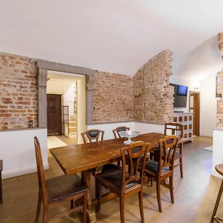 La Corte Di Stampa - Apartmán *
