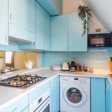 Apartment Repubblica-stazione Big House Skyline View 4 Pax Check In H24