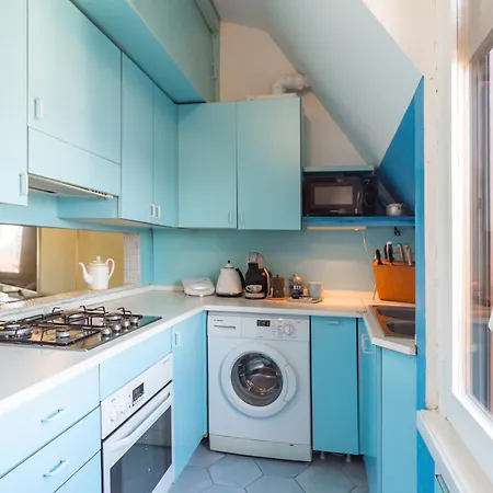 아파트 Repubblica-stazione Big House Skyline View 4 Pax Check In H24 밀라노