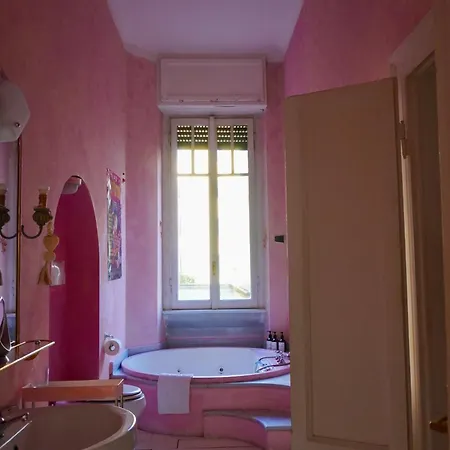 Apartamento Eschilo In Rosa: Charme E Design Milão