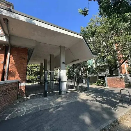 Casa Alla Ospedale Niguarda Apartment *