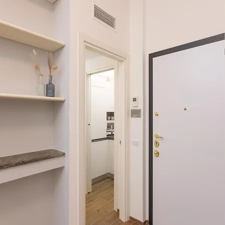 Apartament Flower - New Bright In Brera Mediolan