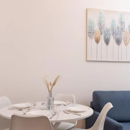 Flower - New Bright In Brera * Mediolan