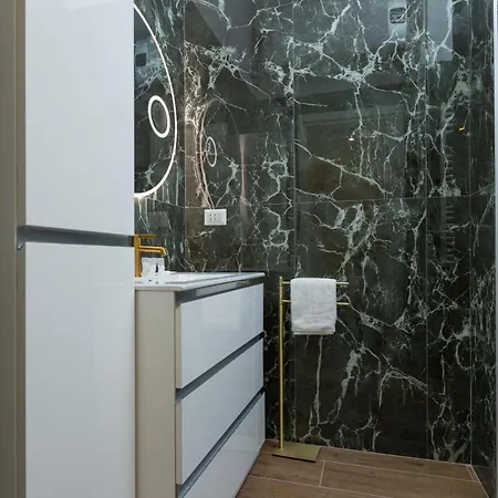 Flower - New Bright In Brera *