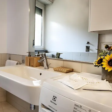 Perla Milanese - Lambrate & Politecnico * Milan