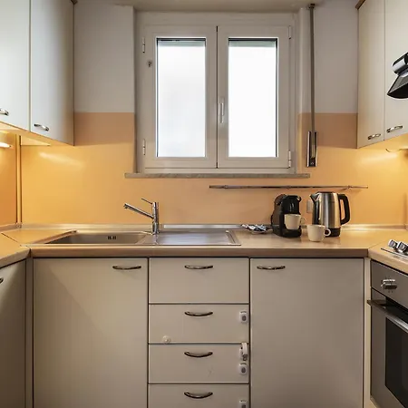 Perla Milanese - Lambrate & Politecnico Milano