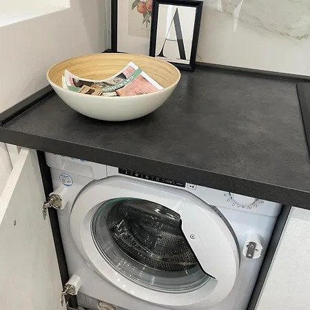 Apartamento Nuovo In Viale Jenner, Luminoso E Strategico