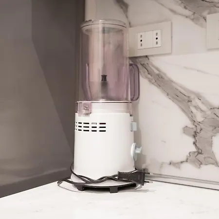 10 Min To Duomo New Chic Apt, 20 Min To Linate Apartmán