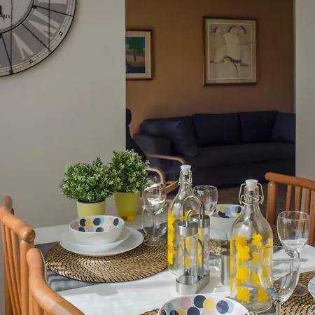 Park Apartment