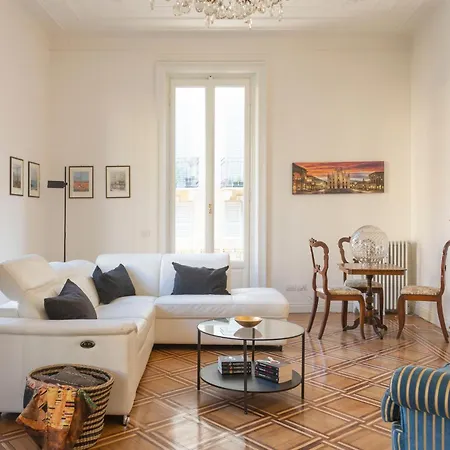 Apartmán Navigli Harmony Flat, Beautiful & Bright Apartment, 3 Bdr *