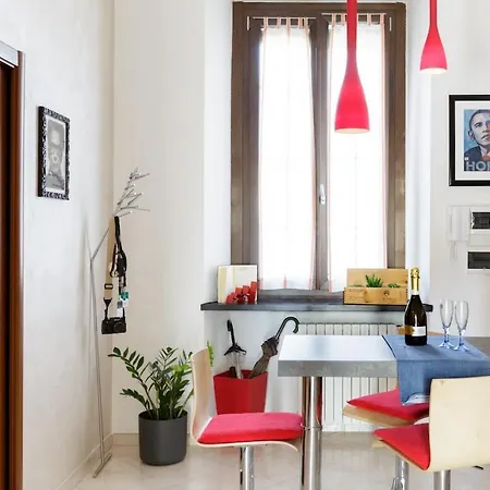 Apartment Navigli-tortona - Modern Flat With Wi-fi And Ac