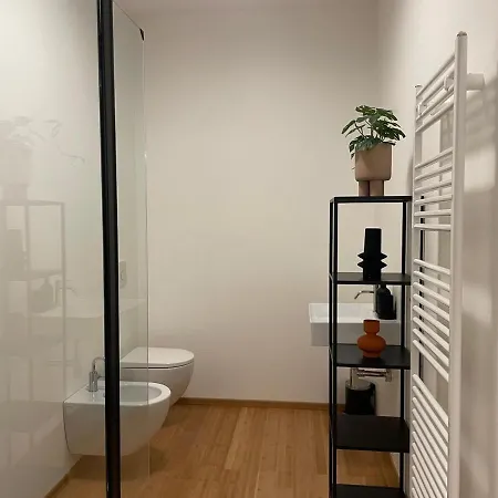 Apartment Eleganza Milanese Near Duomo & Metro Milan