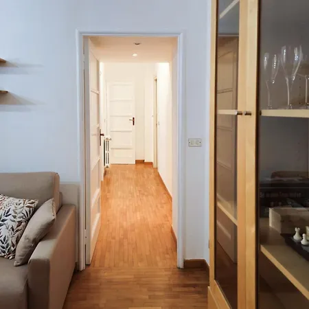 Comfortable Two-room In Milan