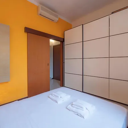 Ampio Biolocale Vicino Stazione Apartment *