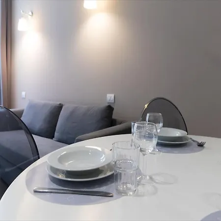 Cosy Apartment With View Milán