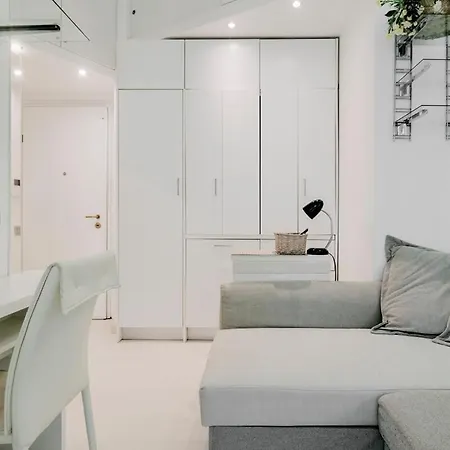 Apartament Elegant And Comfortable Mini