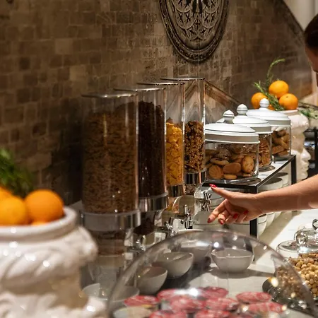 Apart-hotel Duomo & 4*