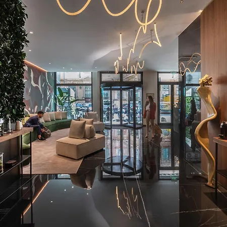 Duomo Hotel & Apartments 4*