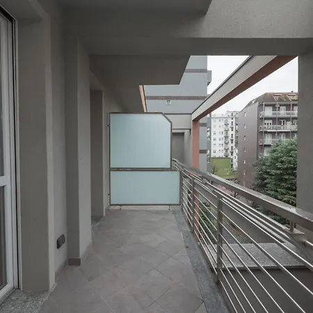 Rentopolis - Palazzo Candiani Appartement *