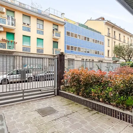Appartement Rentopolis - Palazzo Candiani Milaan