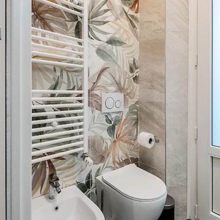 Stayeasy Sauli - 2 Bedrooms, 2 Bathrooms - Station * Milano