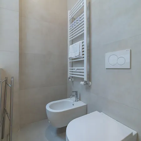 Apartment 5' From Station, Elegance And Class Milan