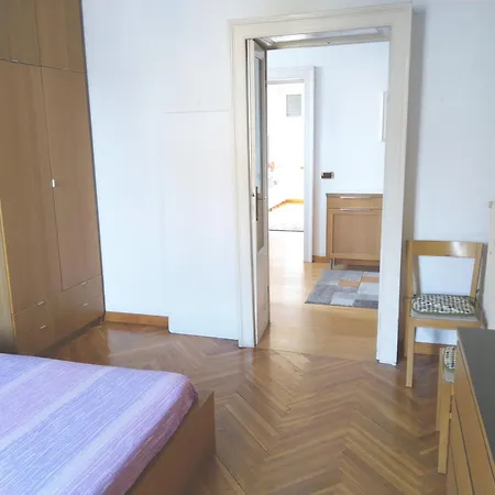 Beautiful And Spacious Two-room