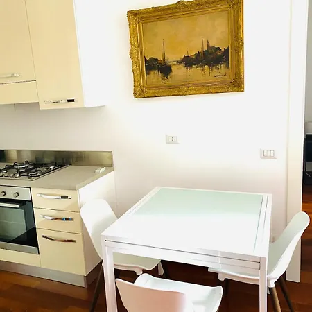 Paola In Porta Venezia דירה *