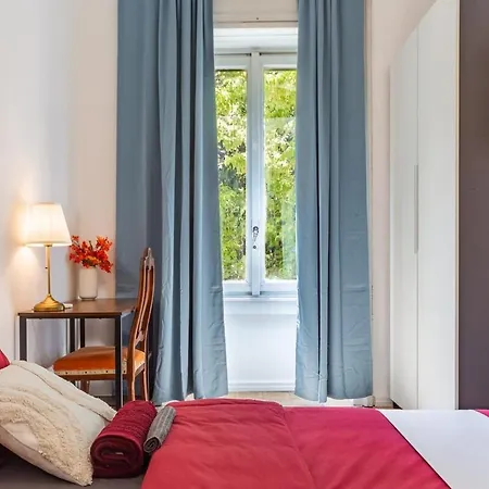 Apartment Rosa House Milan