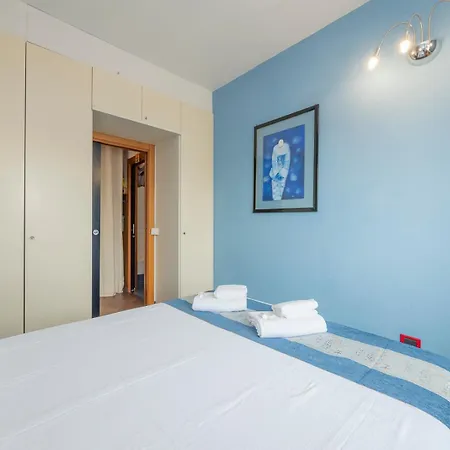 Xenia - Two-room With Terrace In Fondazione Prada * Mailand
