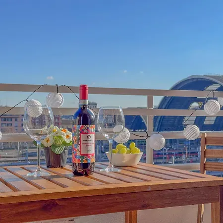 Spacious With Romantic Balcony And 2 Bathrooms Apartman *