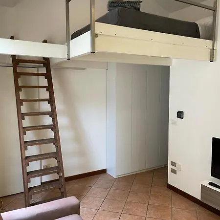 Apartment Grazioso Milan