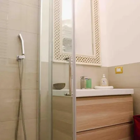 Elegant In The Heart Of Daire Milano