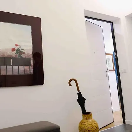 Elegant In The Heart Of Daire
