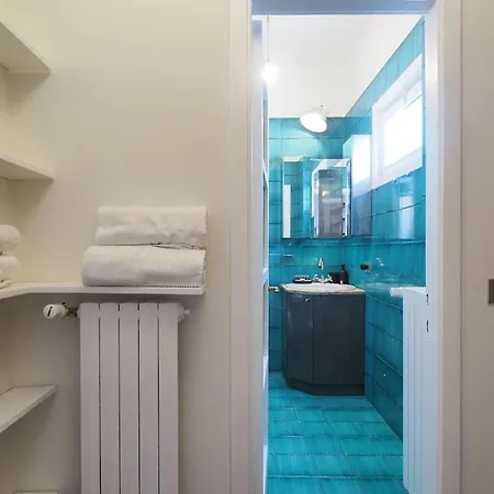 Apartment Contempora - Two-bedroom With Terrace Garibaldi - Moscova