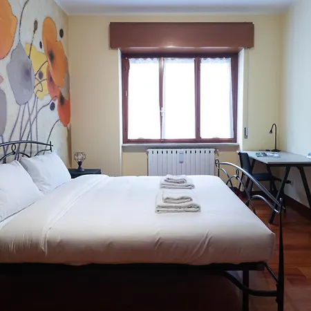 Italianway Easy - Tartini 25 * ミラノ