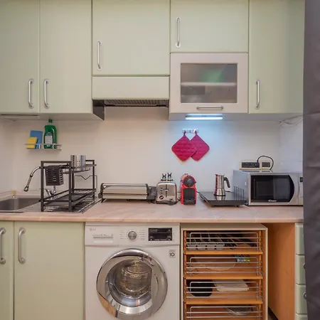 Xenia - Renovated Two-room Near Pta Venezia