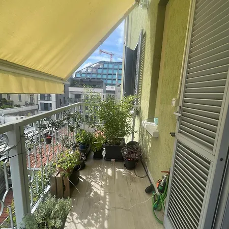 Apartmán Isola - Bright 2-room With Balcony