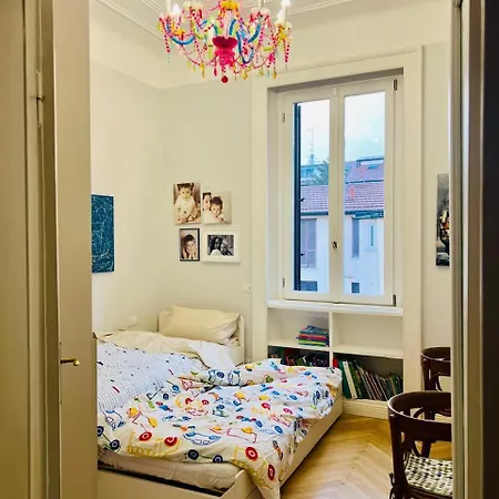 Magnifico D'epoca Ai Navigli Colazione Inclusa Milán