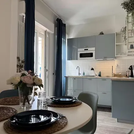 Adamand S House * Milán