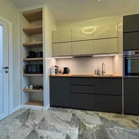 Excellence Of San Leonardo Mediolan