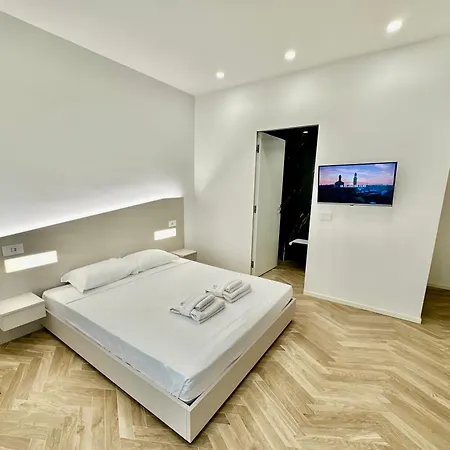 Volturno31 - Bosco Verticale, *