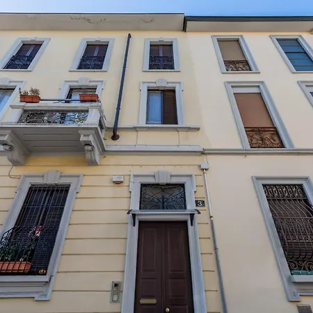 Loreto - And Quiet Milan