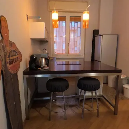 Modern Openspace In Piazza Repubblica Near To Via Montenapoleone Appartamento